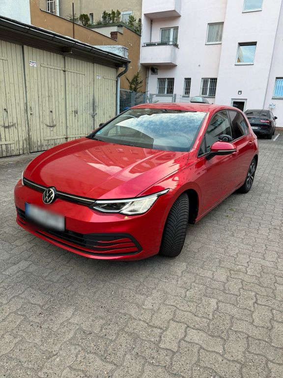 Image of Volkswagen Golf