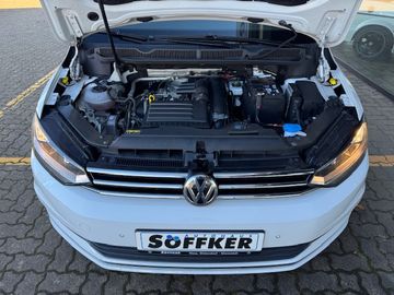 Bild 15 VW Touran 1.4 TSI Sound DSG AHK Pano-SD Rear View