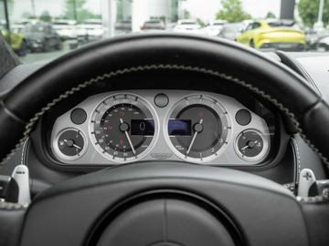 2013 Aston Martin V8 VANTAGE 照片 6
