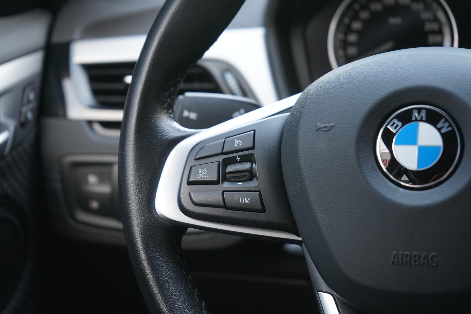 BMW X2 sDrive 20 i LED Navi Tempomat DAB Sitzheizung, миниатюра 26