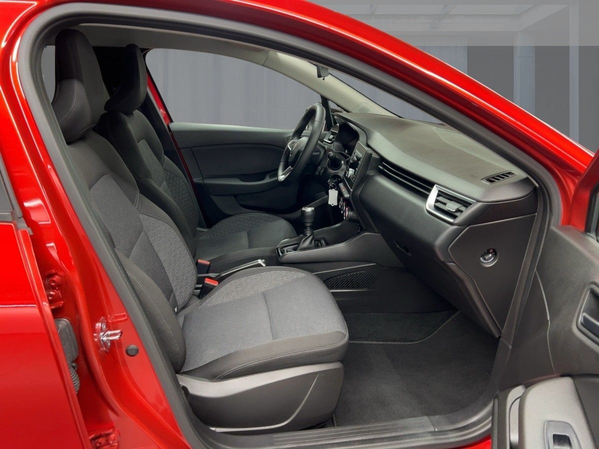 Renault Clio - Bild 8