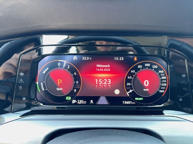 Golf VIII STYLE 1.4 TSI e-HYBRID DSG REAR VIEW K