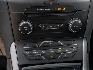 Ford Galaxy 2.5 Hybrid Titanium Kamera 7-Sitzer
