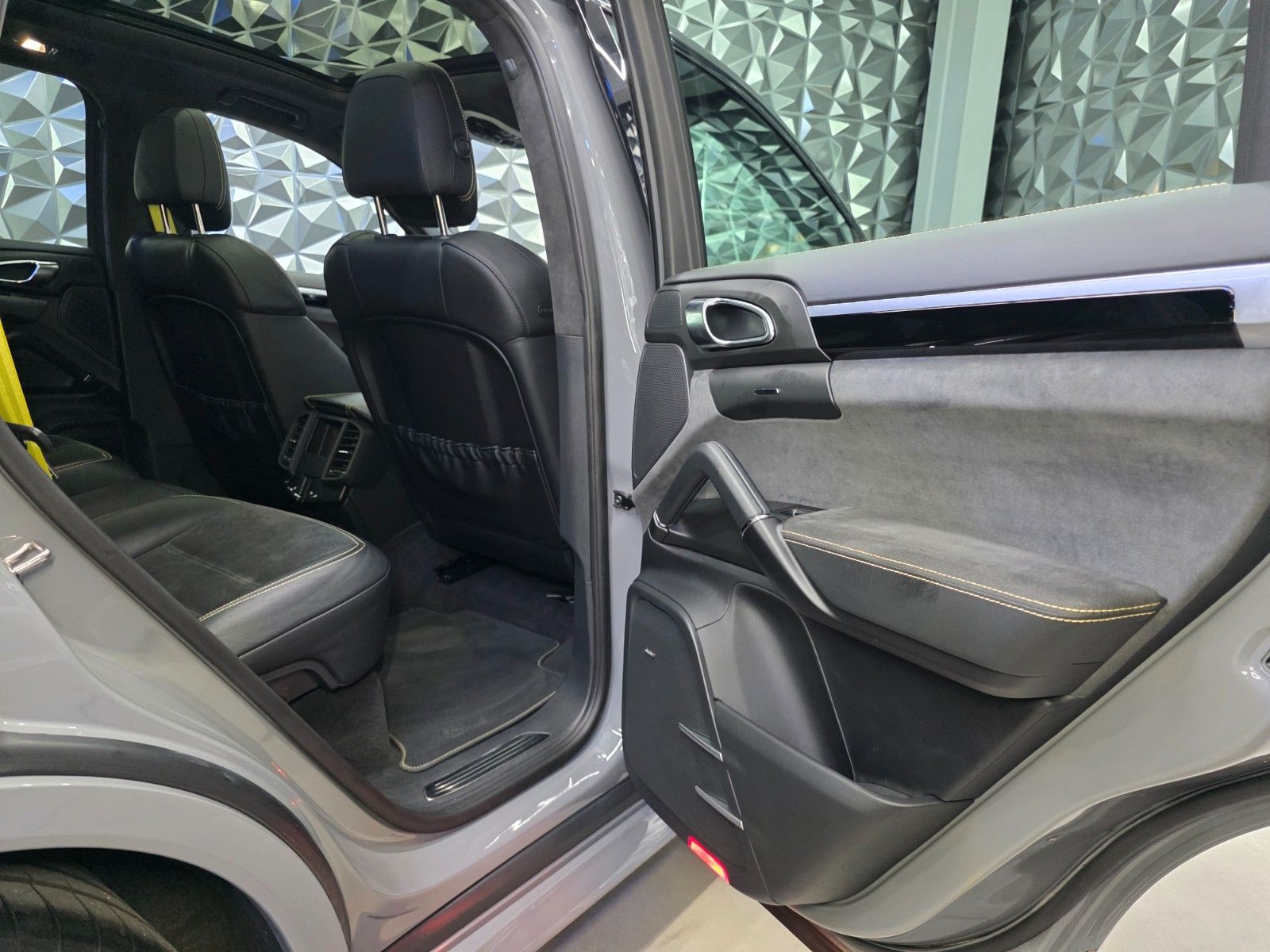 Porsche Cayenne 4.8 GTS BOSE Chrono ACC foto 14
