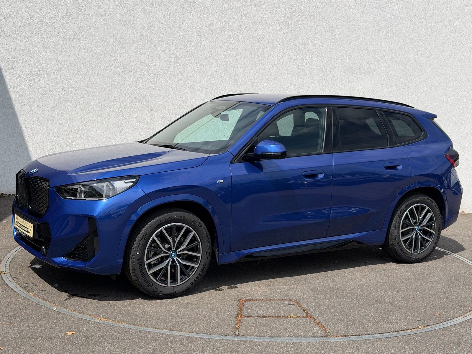 BMW iX1 - Bild 2