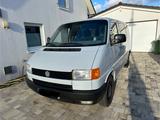 Volkswagen T4 Transporter  - Volkswagen T4: Transporter