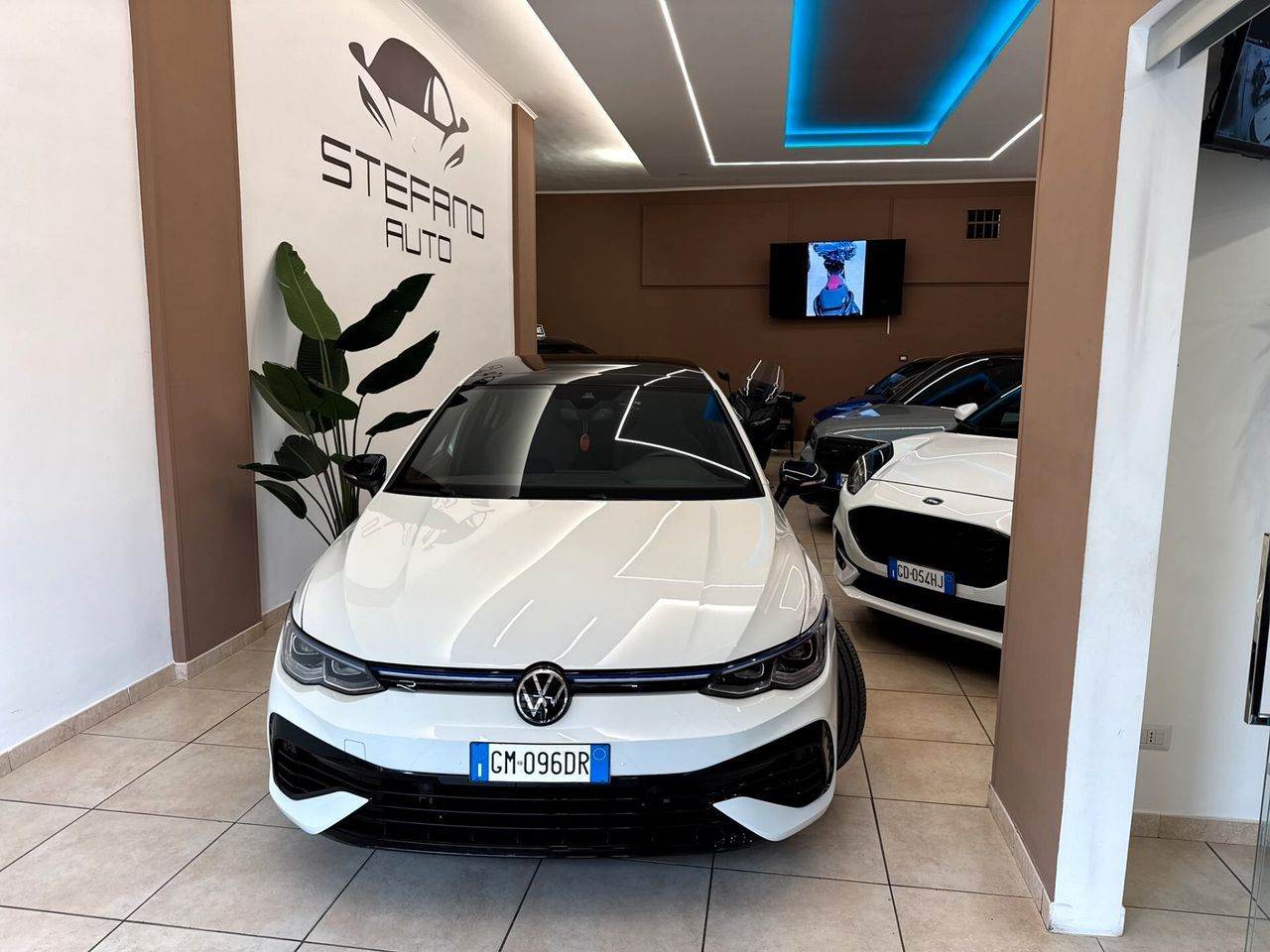 Volkswagen Golf 2.0 TSI DSG 4Motion R imagem 2