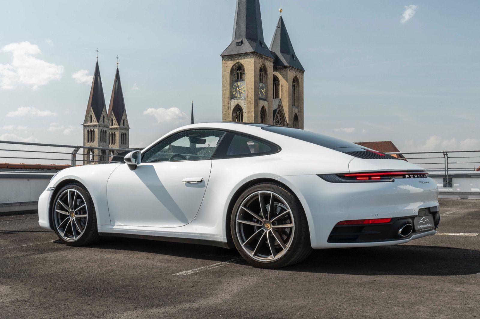 Fahrzeugabbildung Porsche 911  Carrera 992 KAM PASM PDK LED CHRONO CARP
