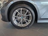 BMW 320i Sport Line Automatik Sport Aut. Klimaaut. - BMW 3er Reihe in Essen