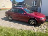 Seat Toledo 1m 1.6 16v - Seat Toledo 16v mit Benzin-Antrieb