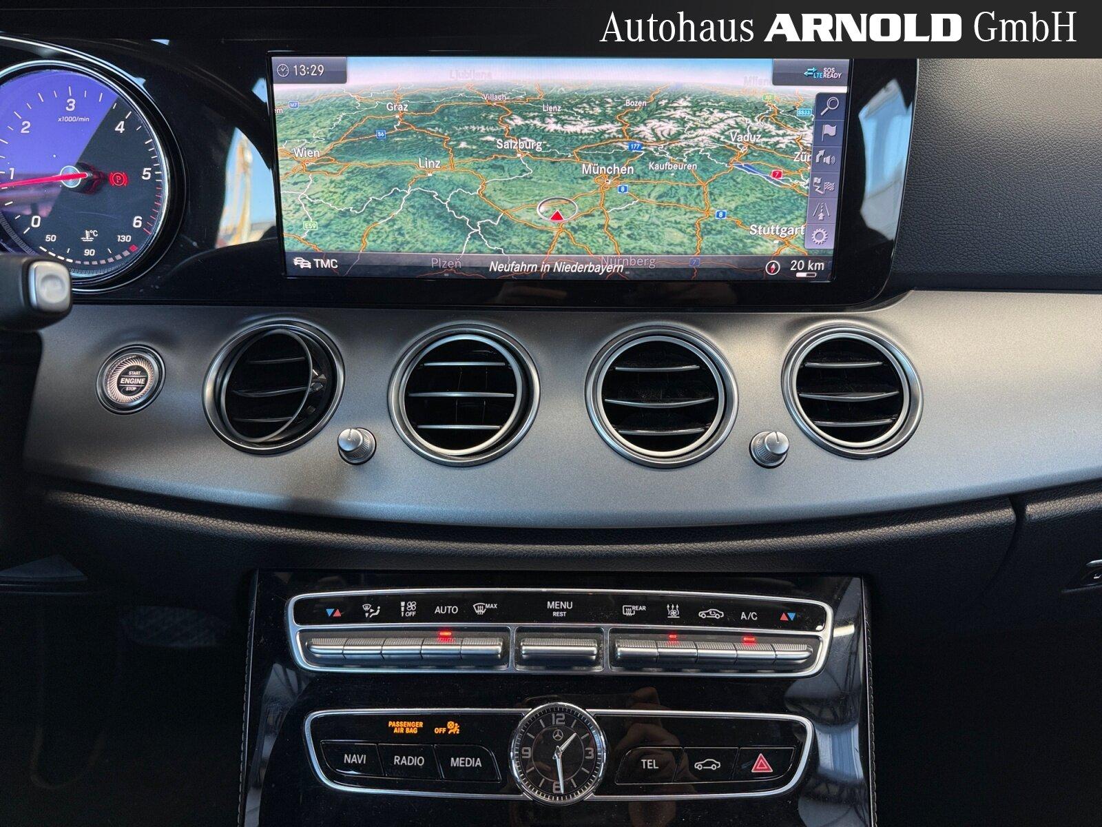 Mercedes-Benz E 220 d DISTRONIC Standhzg. Kamera KeylessGo !
