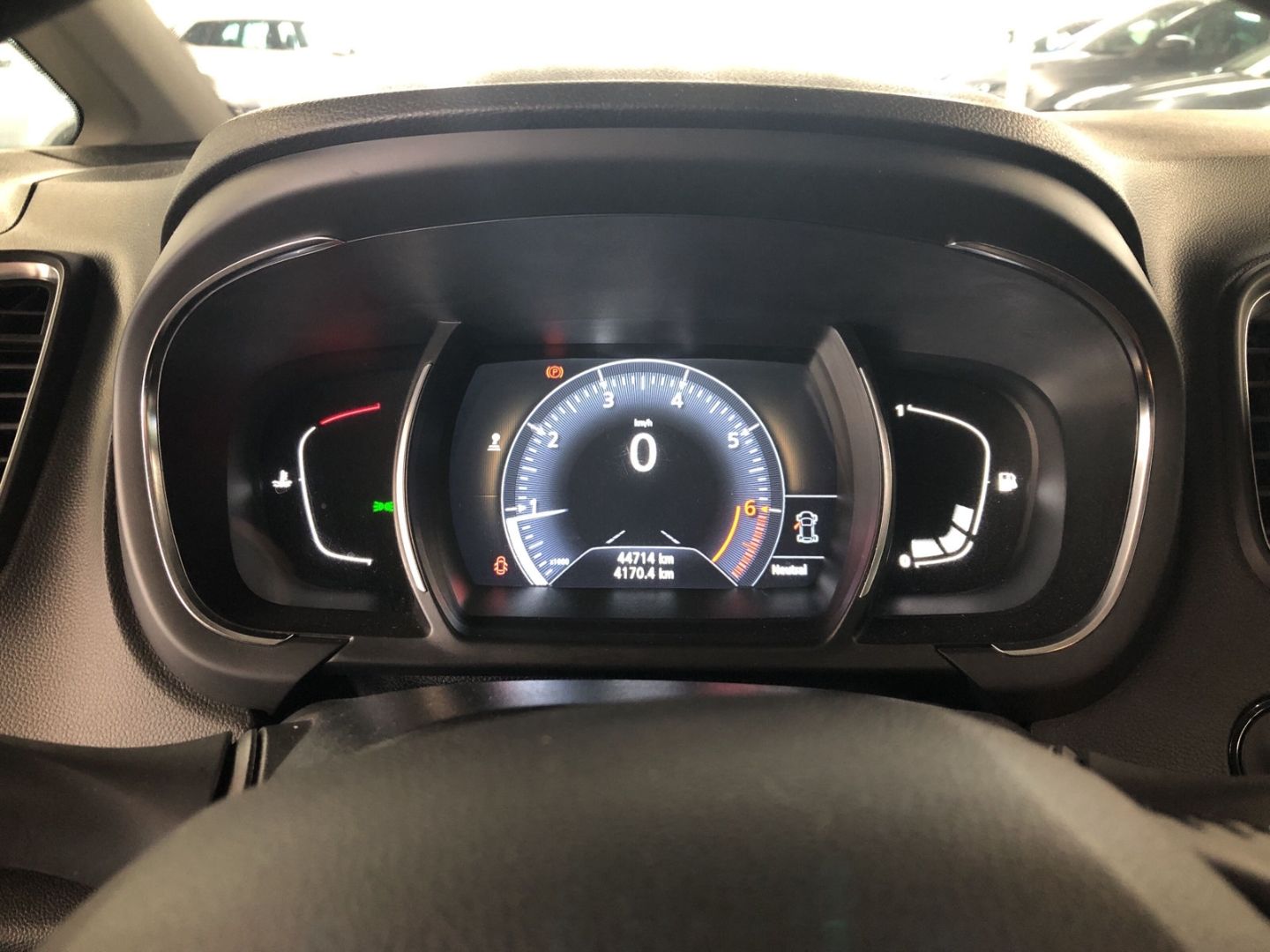 Fahrzeugabbildung Renault Scenic IV Intens Energy 1.2 TCe 115 Navi LED Dyn