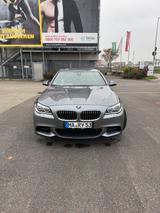 BMW 535i M FACELIFT/SHZ/HARMAN/LED/HEAD UP/GARANTIE - graue BMW 535