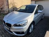 BMW 218i Active Tourer  36.500 km  TÜV neu  Navi