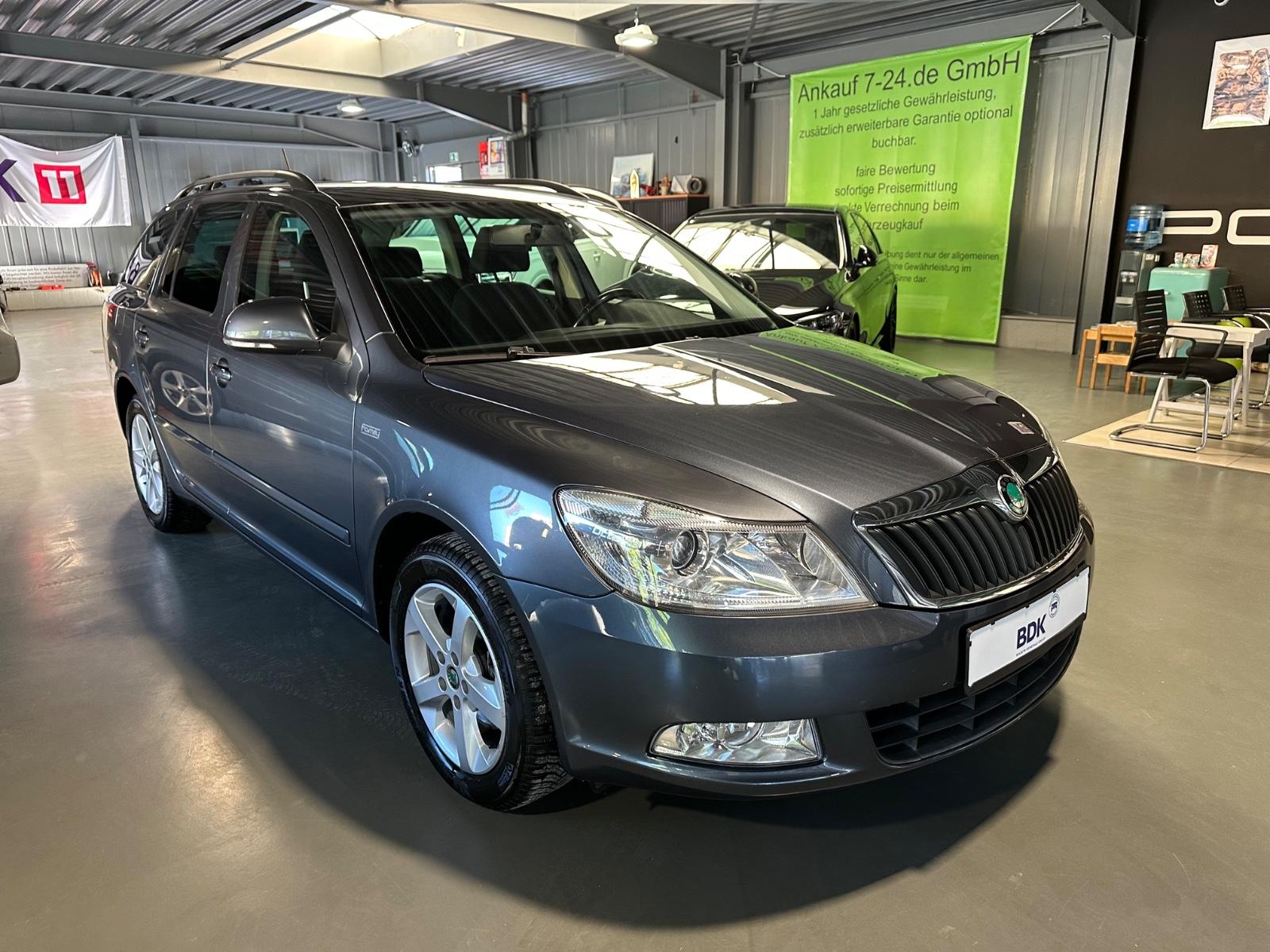 Skoda Octavia 2011 — photo 7