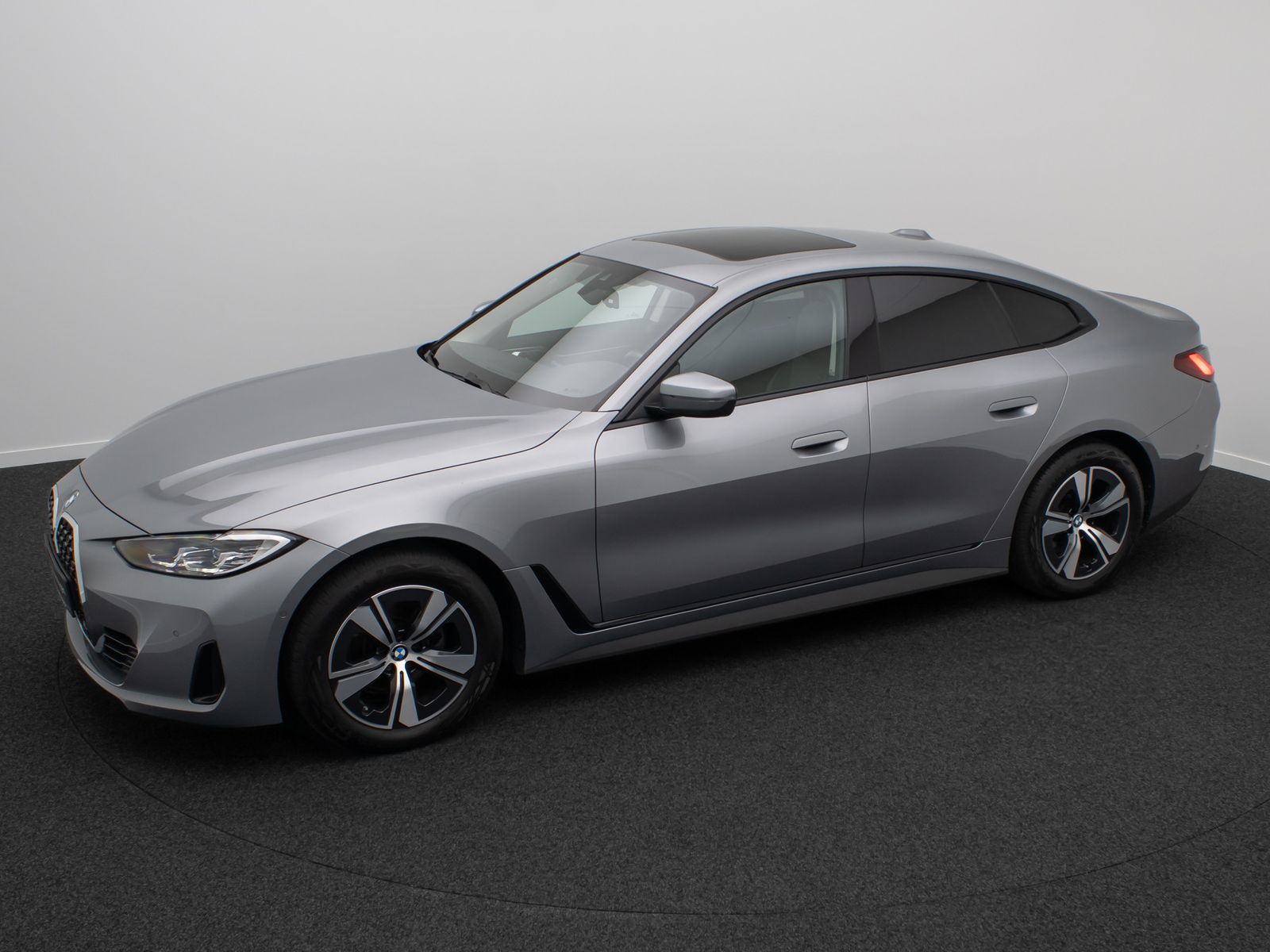 Fahrzeugabbildung BMW 420 Gran Coup&eacute; Alarm DAB Kamera Glasdach Sport