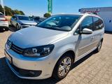 Volkswagen Touran Life*PDC*AHK*Scheckheft*2. Hd*Sitzhzg - VW Touran Gebrauchtwagen in Herne