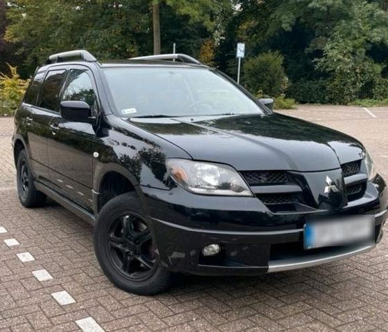 Mitsubishi Outlander - Polnische- Kennzeic...