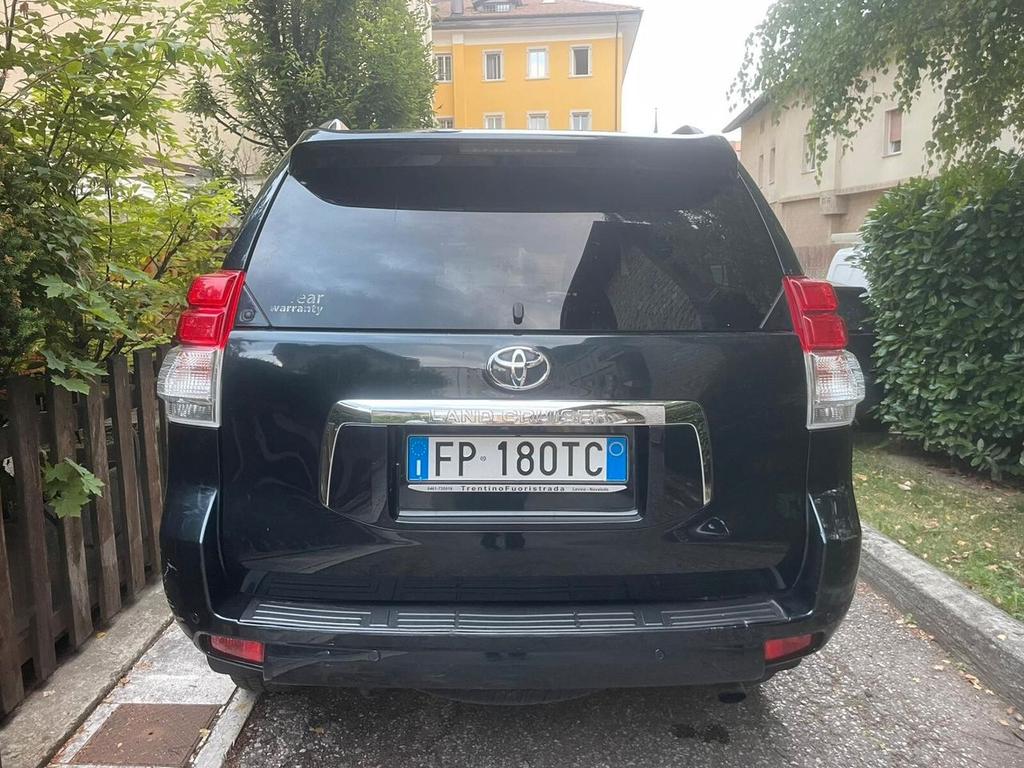 Toyota Land Cruiser