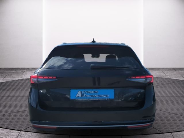 Fahrzeugabbildung SKODA Superb Combi 2.0 TDI DSG Laurin & Klement AHK ST