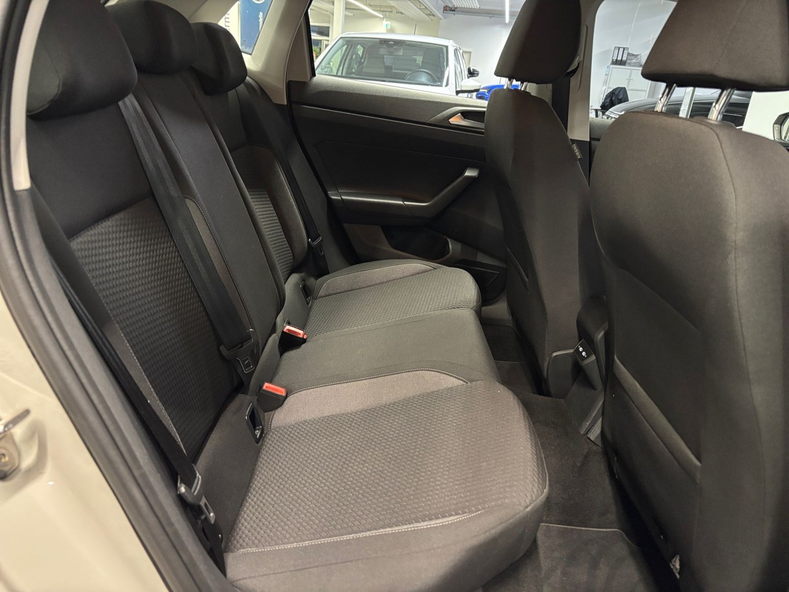 Volkswagen Polo - Bild 11