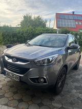 Hyundai ix35 2.0 CRDi 135kW Style 4WD Automatik Style - Hyundai ix35 von privat
