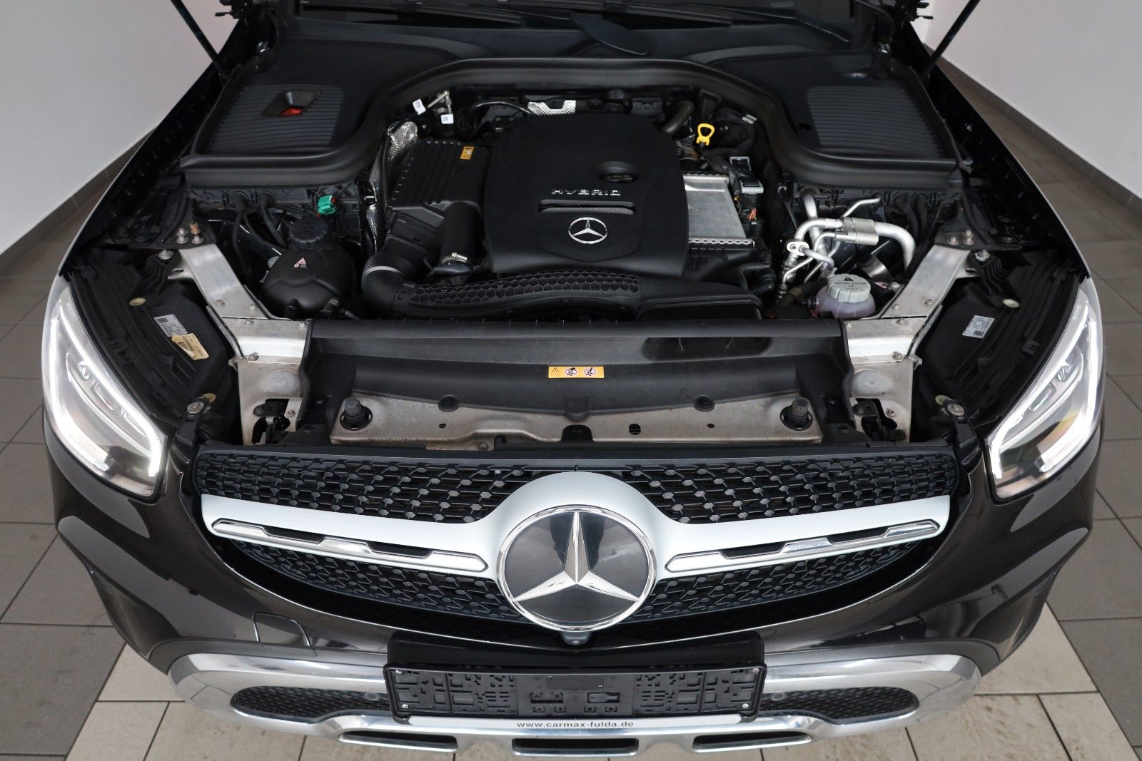 Fahrzeugabbildung Mercedes-Benz GLC 300e Coupe 4M,Leder,Navi,LED,GSD,360Kamera