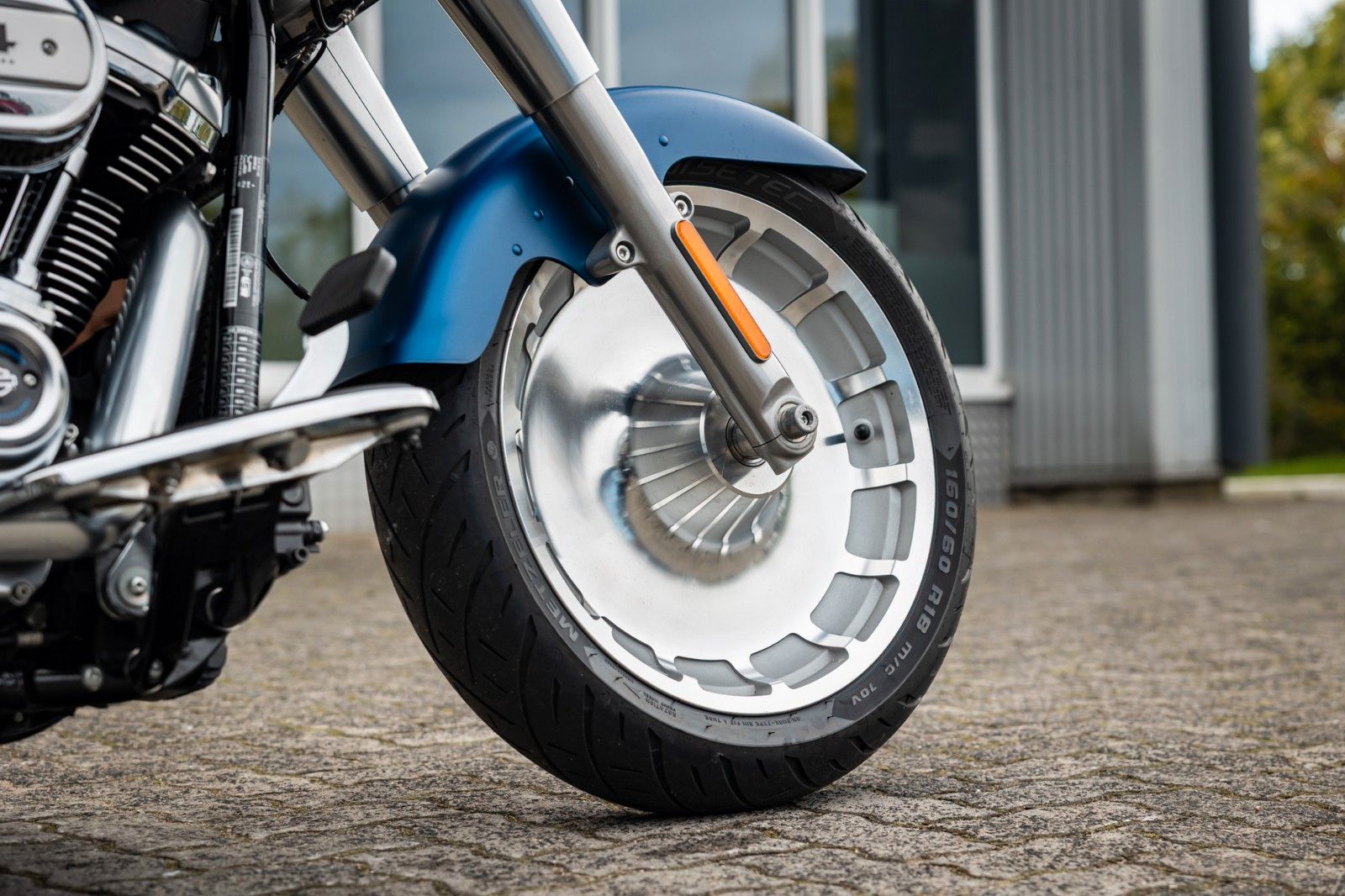 Fahrzeugabbildung Harley-Davidson FLFBS FAT BOY SOFTAIL 114 CUI ANV. JEKILL&HYDE