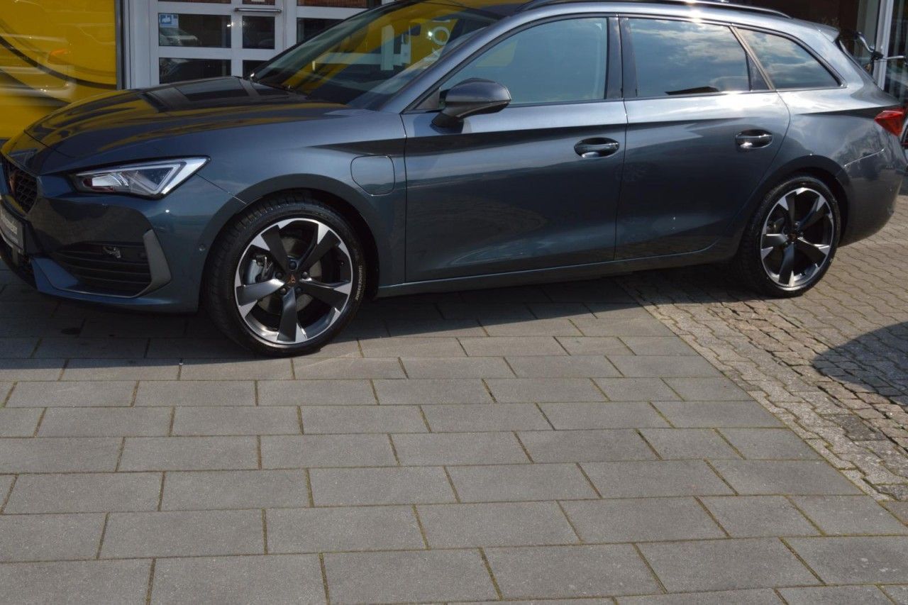 Cupra Leon Sportstourer e-Hybrid NAVI / SHZ / KAMERA / imagem 2