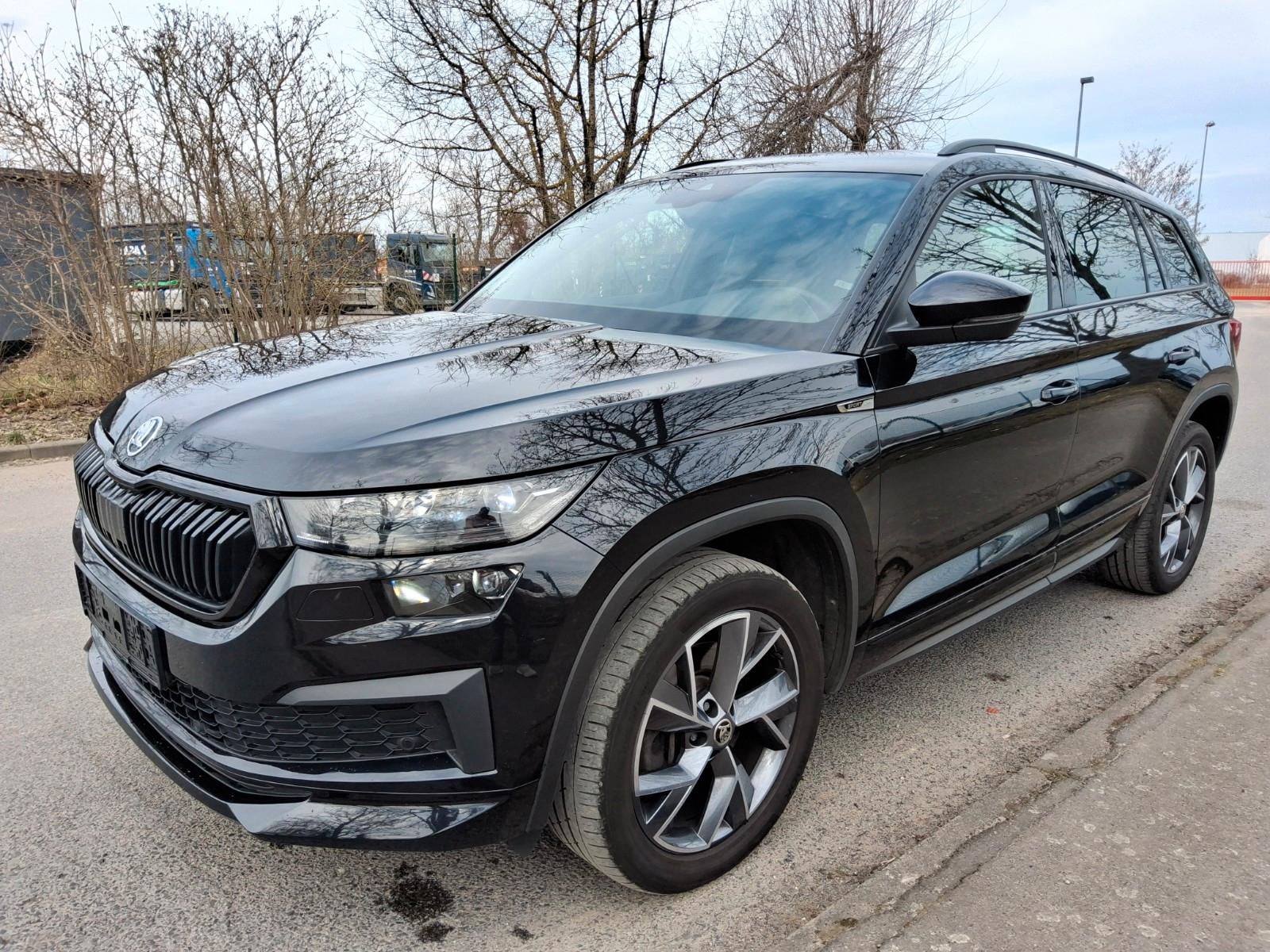 Skoda Kodiaq 2.0 TDI/ DSG/SPORTLINE/CAM/SHZ/