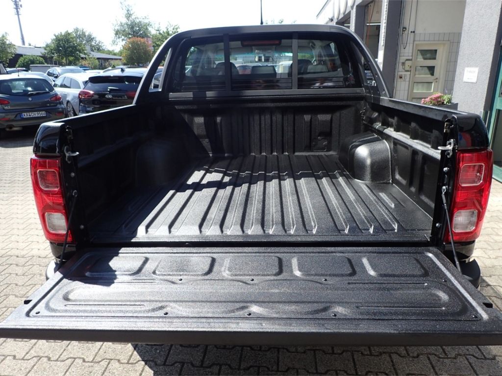 Fahrzeugabbildung JAC 8 Pro 2.4 4x4 3T Anhängelast Carplay/AndroidAuto