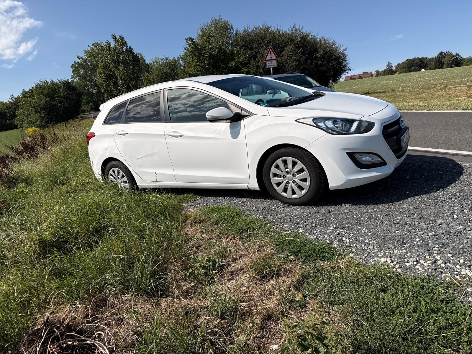 Hyundai i30 2015 — rear view