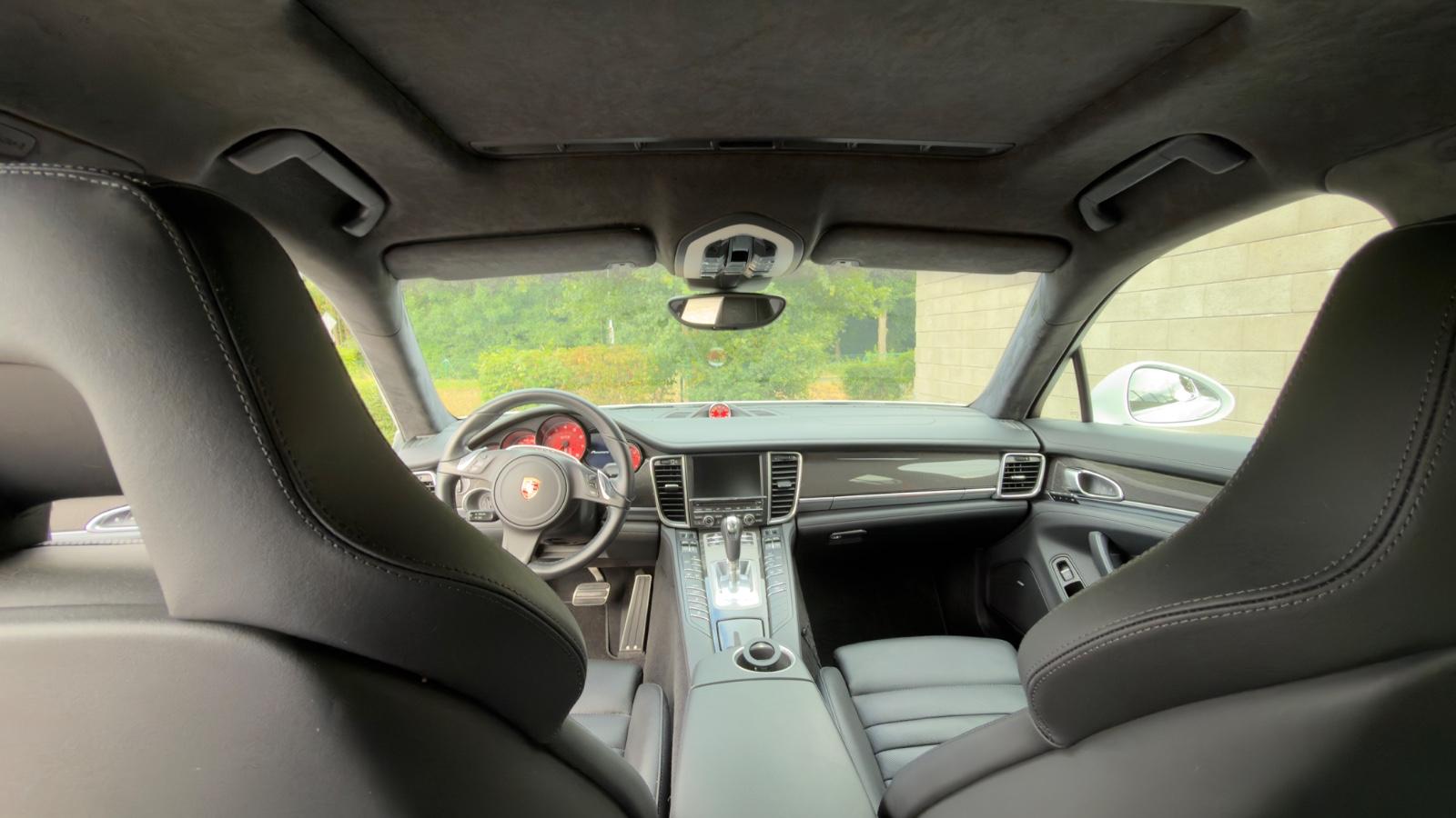 Porsche Panamera GTS GTS