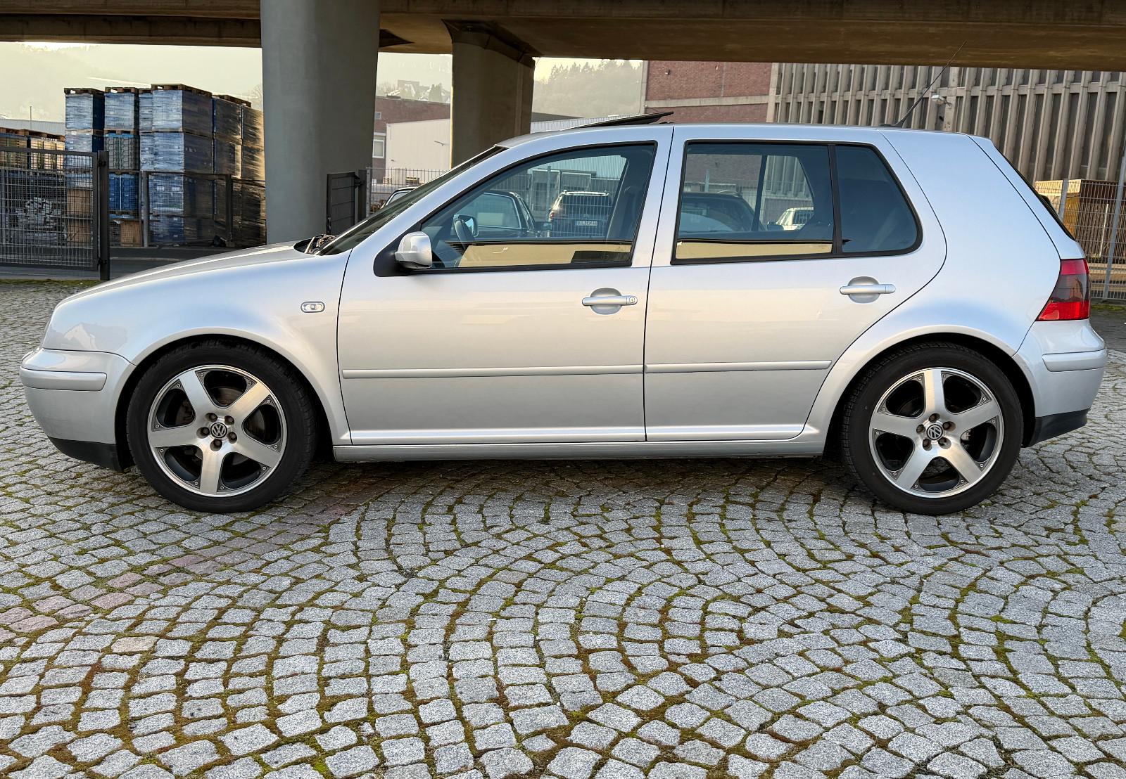 Volkswagen Golf 4 GTI 1.8T Xenon 1.Hand Navi Santa Monica