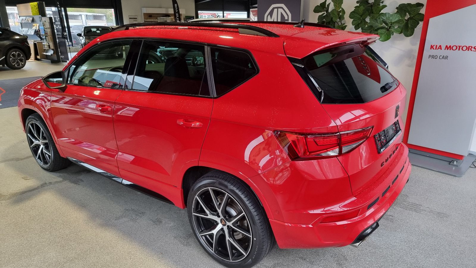 Fahrzeugabbildung CUPRA Ateca 2.0 TSI DSG 4Drive