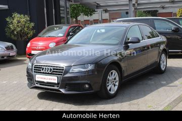 Audi A4 - 1