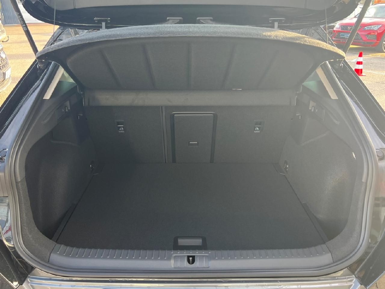 Fahrzeugabbildung CUPRA Formentor 1.5 TSI * 5 Jahre Herstellergarantie