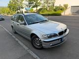 BMW E46 116i 2004 3er Touring - BMW aus 2004: 1er