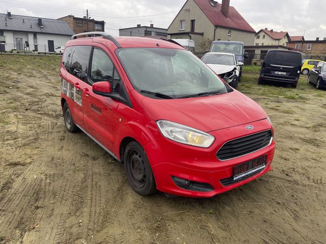 Ford Tourneo Courier 74kW Trend