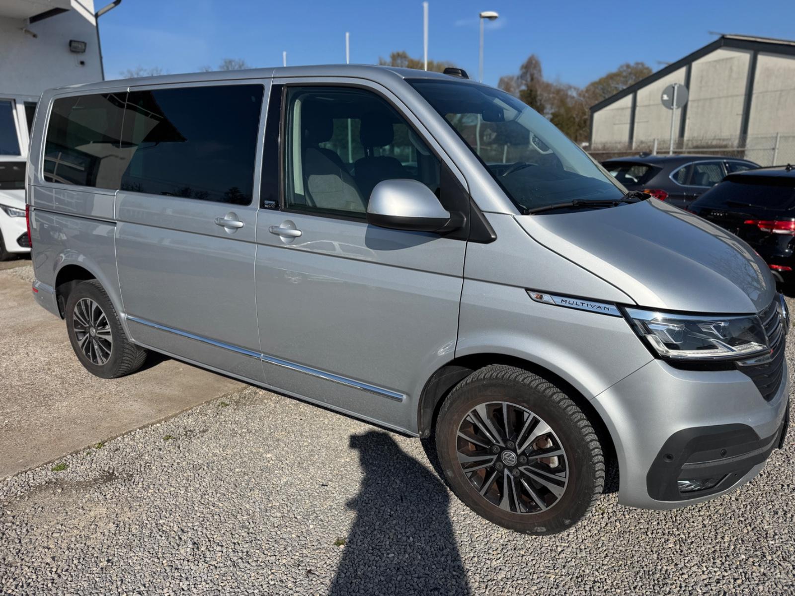 Volkswagen Multivan T6.1 4Motion Standheizung 6 Sitze DSG