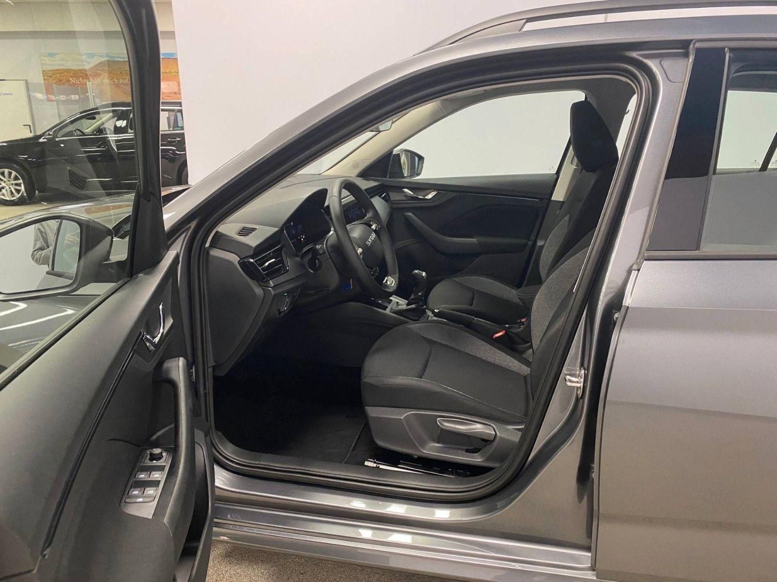 Fahrzeugabbildung SKODA Kamiq 1.0 TSI DSG Essence+GARANTIE 2031+100tKM++