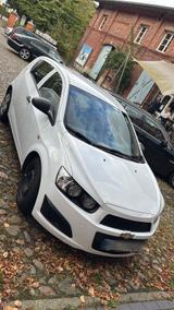 Chevrolet Aveo BJ 2013 - Chevrolet Aveo in Hamburg