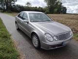 Mercedes-Benz Mercedes Benz E 270 - Mercedes-Benz E 270 aus 2005