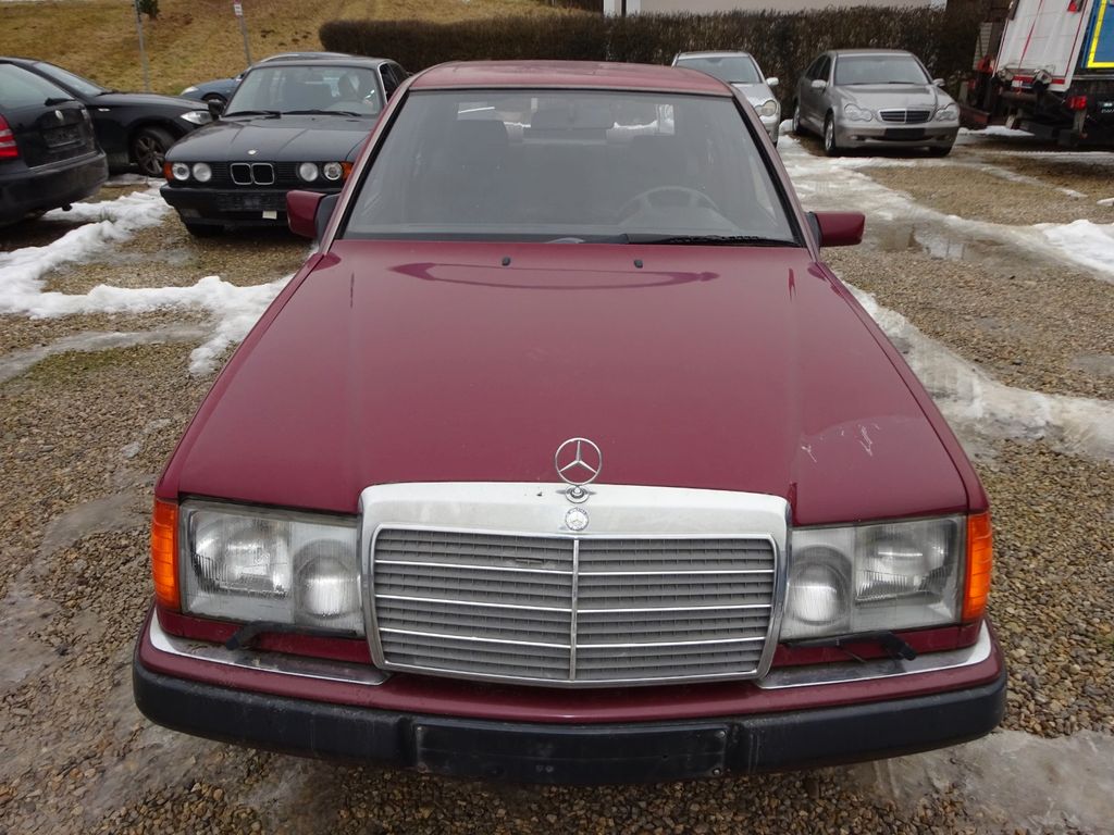 Angebot ansehen Mercedes-Benz E 220