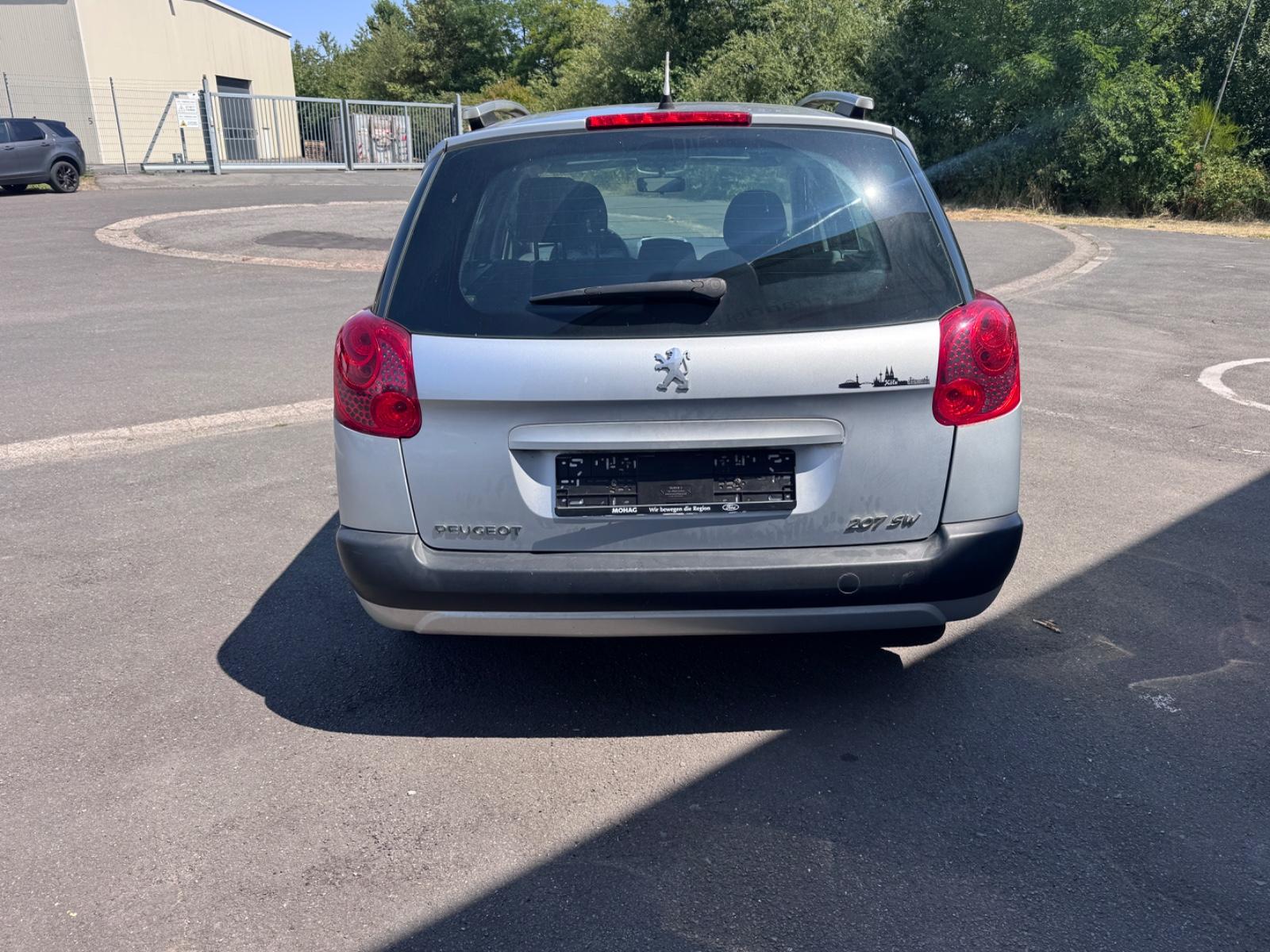 Peugeot 207 2011 — engine 1.397 cm³, 95 HP (70kW)