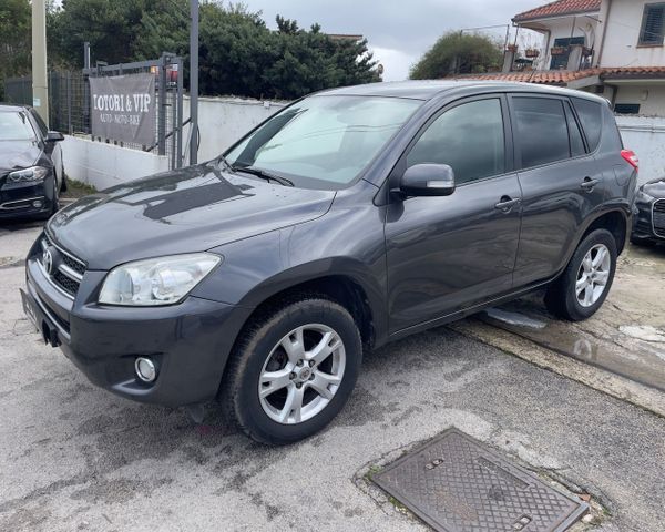 Toyota RAV 4 RAV4 2.2 D-4D 150 CV DPF Luxury