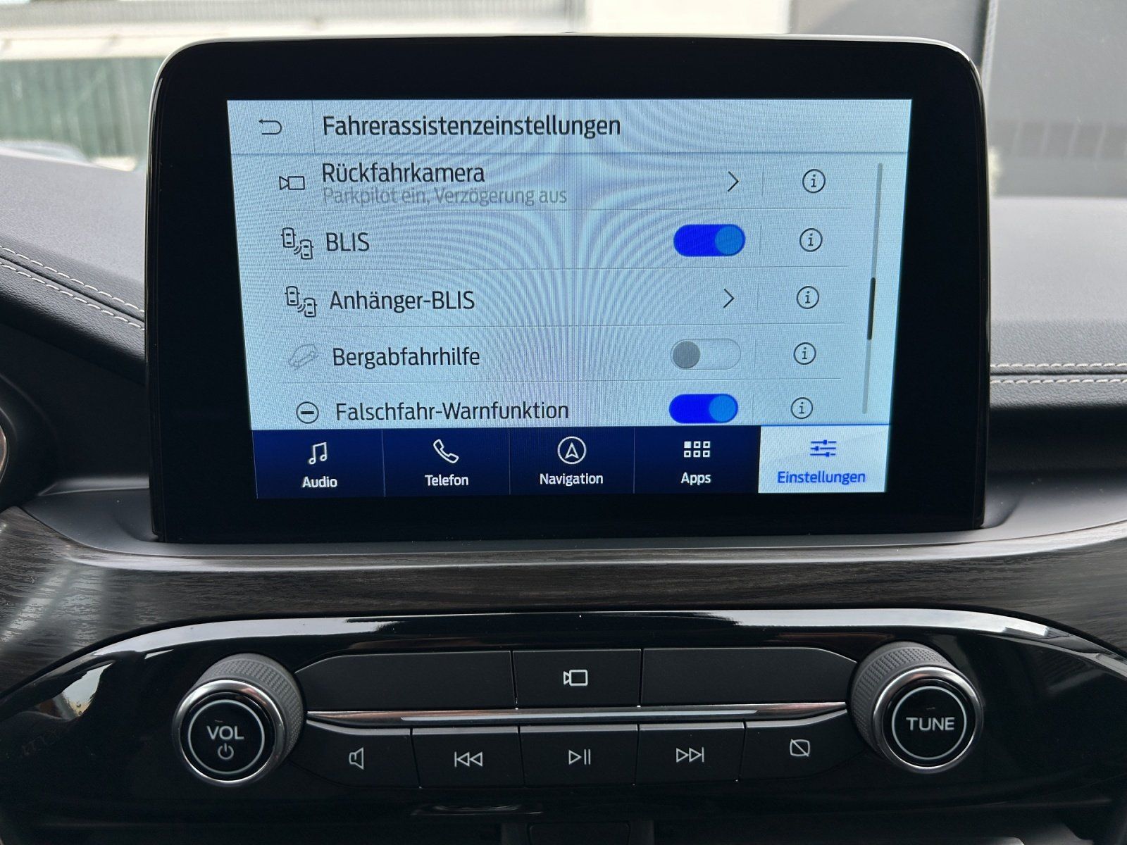 Fahrzeugabbildung Ford Kuga 2.5 Duratec Plug-in-Hybrid Vignale/AHK/B&O/
