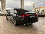 Mercedes-Benz E 220 d AVANTGARDE/Distronic/Pano.-Dach/Kamera - Mercedes-Benz E 220: Limousine