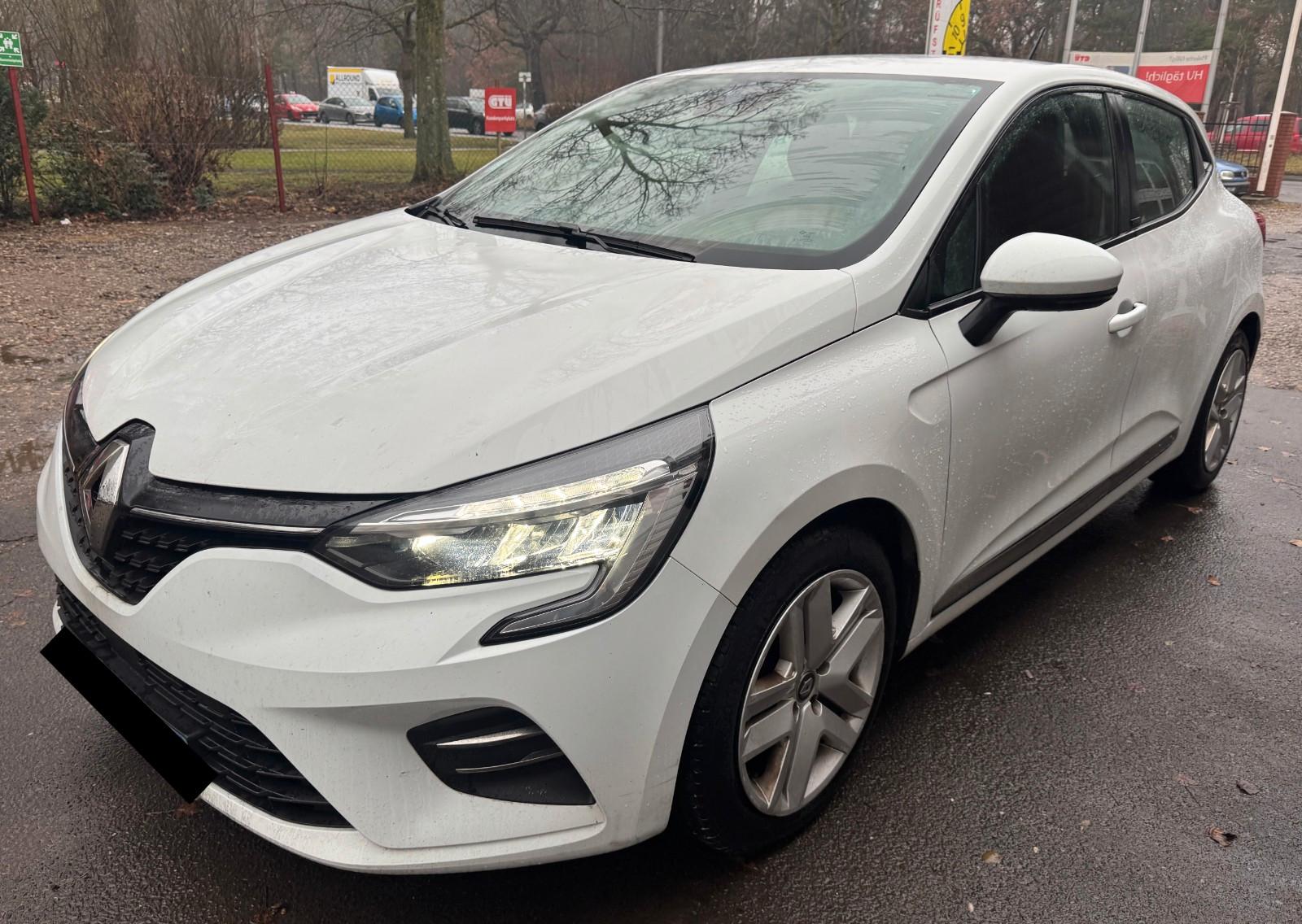 Renault Clio 1.6 E-Tech Hybrid 6950,- netto Export