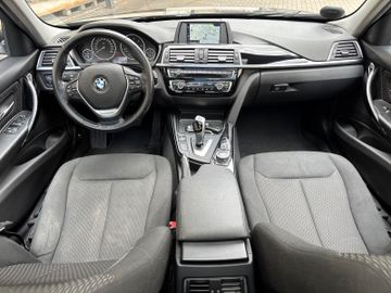 BMW 330 - 10